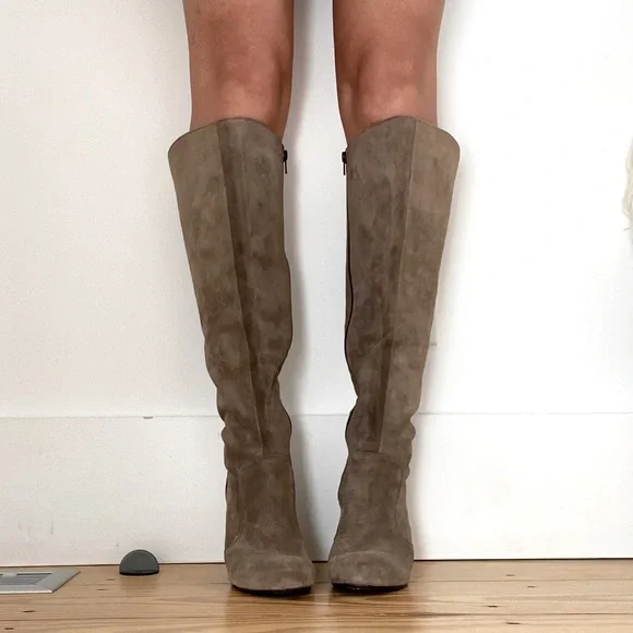 Born Crown boots size 7.5/38.5 - Picture 1 of 5